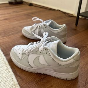 Nike Women’s Dunk Low - White/Photon Dust